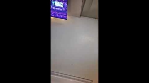 bird2242 online show from March 2, 11:50 am