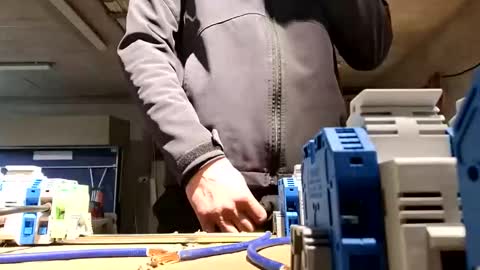 Snapshot of bisexdadd chatting on February 7, 9:35 am bisexdadd online show from February 7, 9:35 am