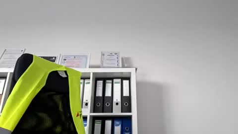 Snapshot of bisexdadd chatting on March 4, 7:03 am bisexdadd online show from March 4, 7:03 am