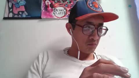 Manu O online show from April 3, 1:42 pm