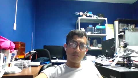 Snapshot of bisexmangenx chatting on June 20, 1:09 am Manu O online show from June 20, 1:09 am