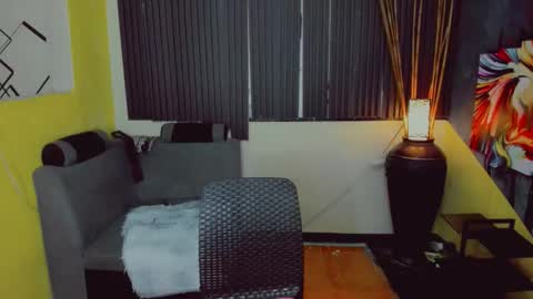 3 online show from January 12, 11:48 am