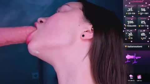 Snapshot of bitchpeace_ chatting on January 10, 9:52 pm Diana online show from January 10, 9:52 pm