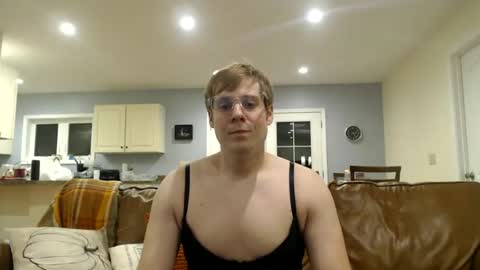 BittyBoi online show from November 2, 5:21 am