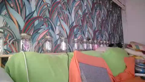 Snapshot of bizoukey15 chatting on October 13, 8:09 pm bizoukey15 online show from October 13, 8:09 pm