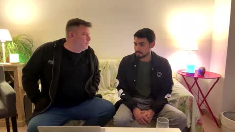 Snapshot of bjkouple chatting on January 10, 12:45 am BJkouple online show from January 10, 12:45 am