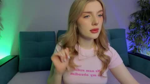 Julia online show from February 14, 8:31 am