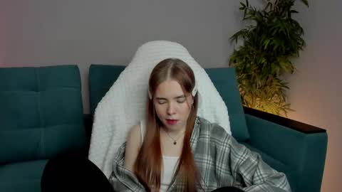 Julia online show from February 17, 8:19 am