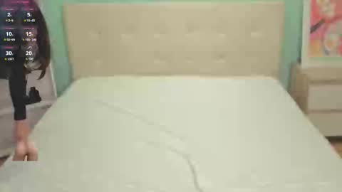 Julia online show from October 17, 2:52 pm