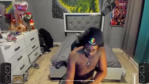 Snapshot of blaccanalmatters chatting on February 14, 12:30 am Plant Base Streamers From Pennsylvania online show from February 14, 12:30 am