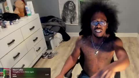 Snapshot of blaccanalmatters chatting on November 1, 10:34 pm Plant Base Streamers From Pennsylvania online show from November 1, 10:34 pm