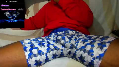 Snapshot of black_diamond_t chatting on September 20, 12:28 pm Black Diamond online show from September 20, 12:28 pm