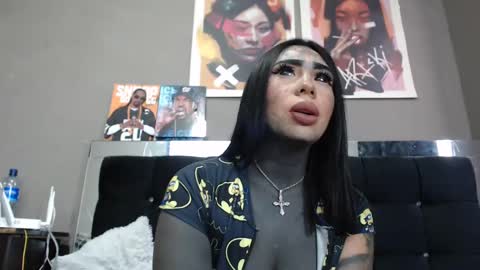 Snapshot of black_eyestattoo chatting on December 5, 10:12 pm karenth soto online show from December 5, 10:12 pm