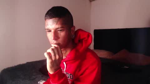 Snapshot of black_firex chatting on September 18, 6:10 pm black_firex online show from September 18, 6:10 pm