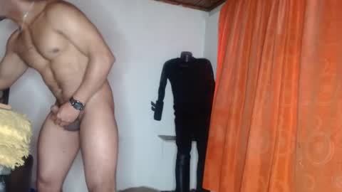 black_hot26 online show from February 26, 9:05 pm