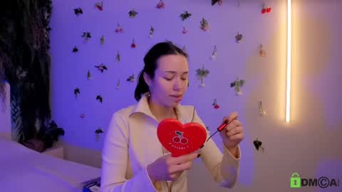 Jenny online show from December 17, 9:59 am