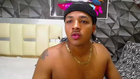 Snapshot of black_king_241 chatting on January 18, 1:08 am black_king_241 online show from January 18, 1:08 am