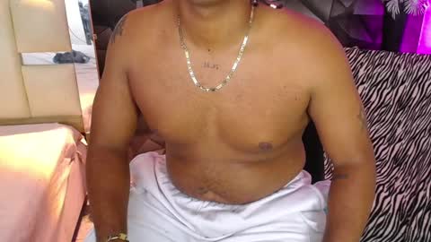 Snapshot of black_king_241 chatting on January 19, 1:53 am black_king_241 online show from January 19, 1:53 am