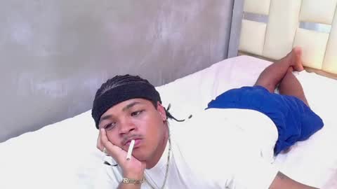 Snapshot of black_king_241 chatting on January 20, 8:50 pm black_king_241 online show from January 20, 8:50 pm