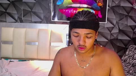 Snapshot of black_king_241 chatting on January 22, 12:27 am black_king_241 online show from January 22, 12:27 am