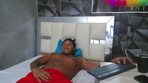 Snapshot of black_king_241 chatting on January 24, 11:12 pm black_king_241 online show from January 24, 11:12 pm
