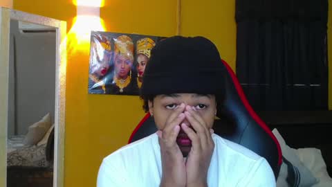 Snapshot of black_king_241 chatting on February 23, 12:16 pm black_king_241 online show from February 23, 12:16 pm