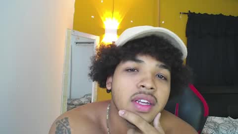 Snapshot of black_king_241 chatting on March 12, 9:23 am black_king_241 online show from March 12, 9:23 am