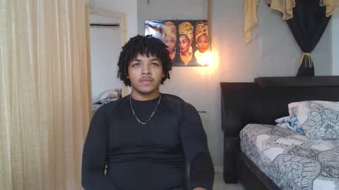 Snapshot of black_king_241 chatting on September 28, 3:12 am black_king_241 online show from September 28, 3:12 am