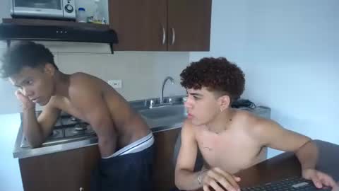 black_men9 online show from March 24, 10:37 pm