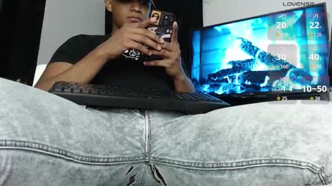 black_penis22 online show from October 10, 5:06 am