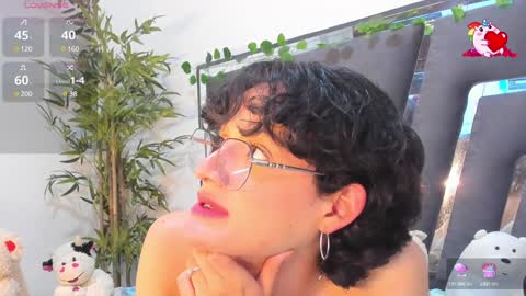 Snapshot of black_rose02 chatting on January 29, 2:53 pm B L A C K R O S E online show from January 29, 2:53 pm