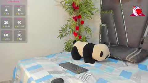 Snapshot of black_rose02 chatting on February 26, 11:41 am B L A C K R O S E online show from February 26, 11:41 am
