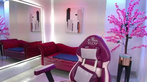 Rousse  online show from October 25, 3:36 am