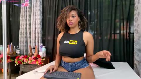 Tifany online show from February 13, 12:56 pm