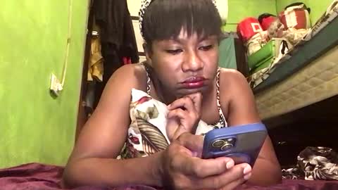 Crystal online show from April 8, 6:52 pm