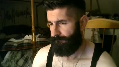 Snapshot of blackbeard489 chatting on November 14, 9:35 pm Blackbeard489 online show from November 14, 9:35 pm