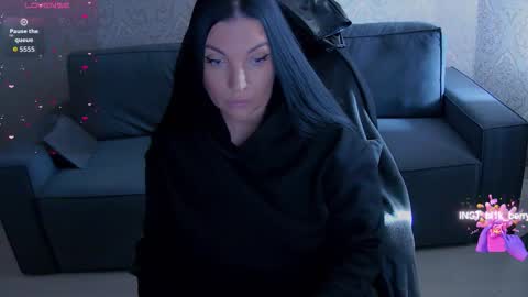 Snapshot of blackberry_star chatting on February 22, 7:19 am blackberry_star online show from February 22, 7:19 am