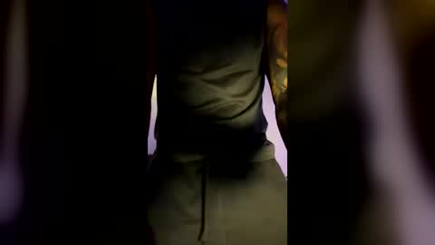 DWAYNE BELL online show from June 19, 1:32 am