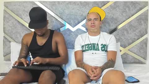 Snapshot of blackdreams_2_ chatting on January 11, 9:46 pm blackdreams_2_ online show from January 11, 9:46 pm