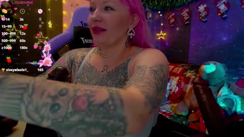 Alice online show from December 5, 7:10 pm