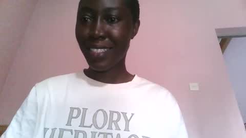 blackfairy01 online show from March 16, 7:56 am