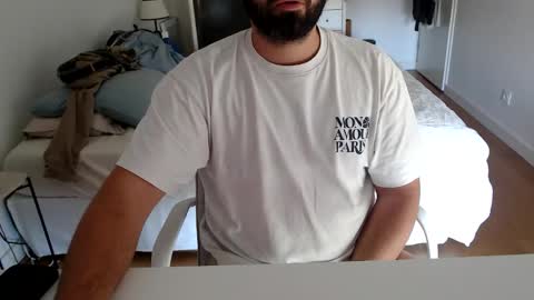 Snapshot of blackfox33 chatting on September 29, 11:48 am blackfox33 online show from September 29, 11:48 am