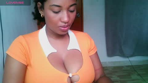 Shophie White online show from August 4, 1:25 pm