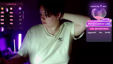 Snapshot of blackkvelvet chatting on December 20, 11:01 pm BlackkVelvet online show from December 20, 11:01 pm