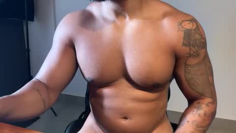 Macauly online show from May 9, 12:43 pm