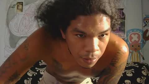 Snapshot of blackphylosofy chatting on December 3, 10:07 pm i am D.L online show from December 3, 10:07 pm