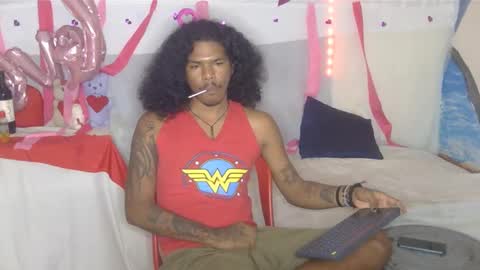 Snapshot of blackphylosofy chatting on February 15, 8:54 pm i am D.L online show from February 15, 8:54 pm