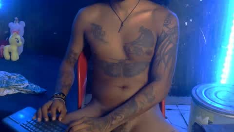 Snapshot of blackphylosofy chatting on March 8, 2:19 pm i am D.L online show from March 8, 2:19 pm