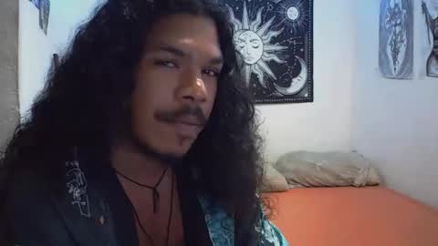 Snapshot of blackphylosofy chatting on March 5, 6:53 am i am D.L online show from March 5, 6:53 am