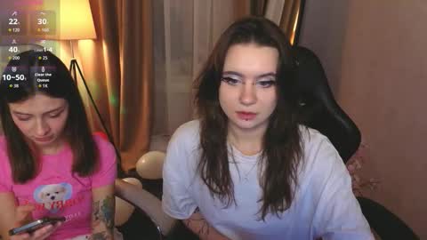 MaoLulu online show from February 14, 10:45 am